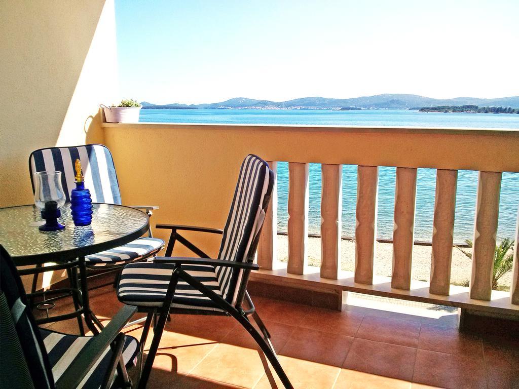 Beach Apartment Sveti Filip I Jakov - Turanj Eksteriør billede